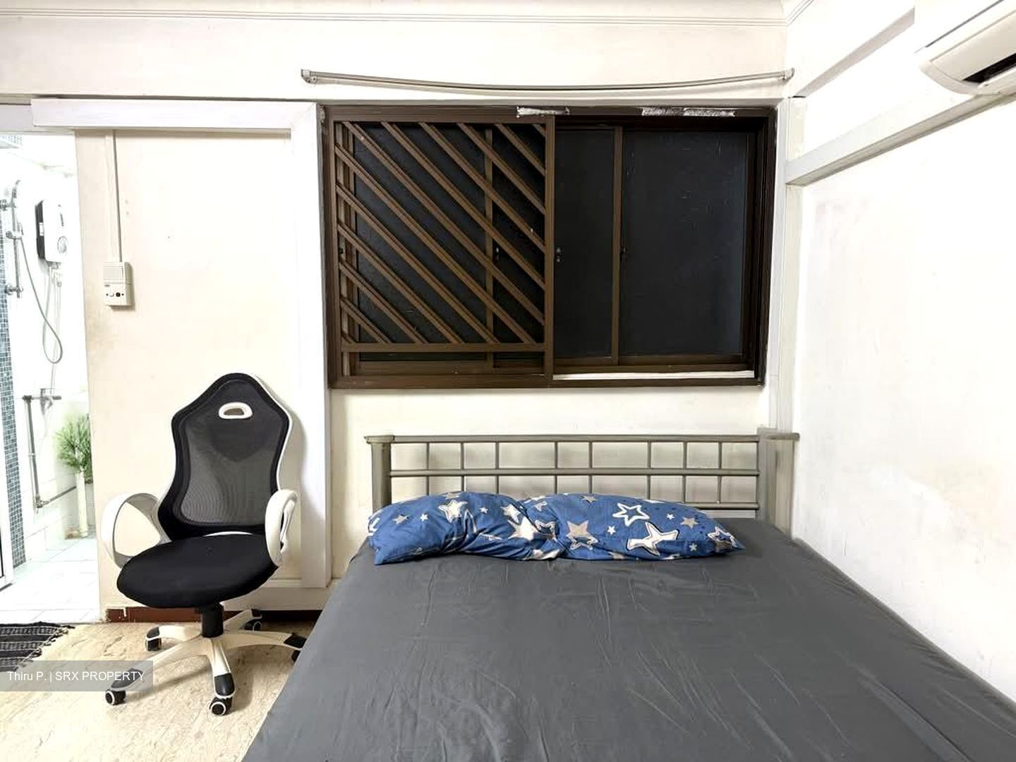 Blk 261 Jurong East Street 24 (Jurong East), HDB 3 Rooms #571368951